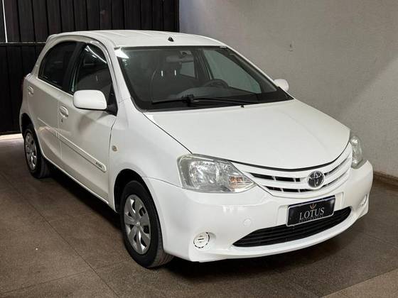 TOYOTA ETIOS 1.3 16V FLEX 4P MANUAL